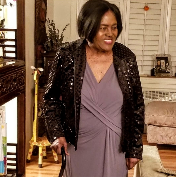 Meet your Posher, Hattie - Picture 2 of 3